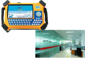 YC98S Seres Dreiphasen-Handheld-Referenzstandardmessgerät zum Testen von Leistungsmessgeräten mit Klemmen 5 A 100 A 500 A 1000 A 2000 A in max